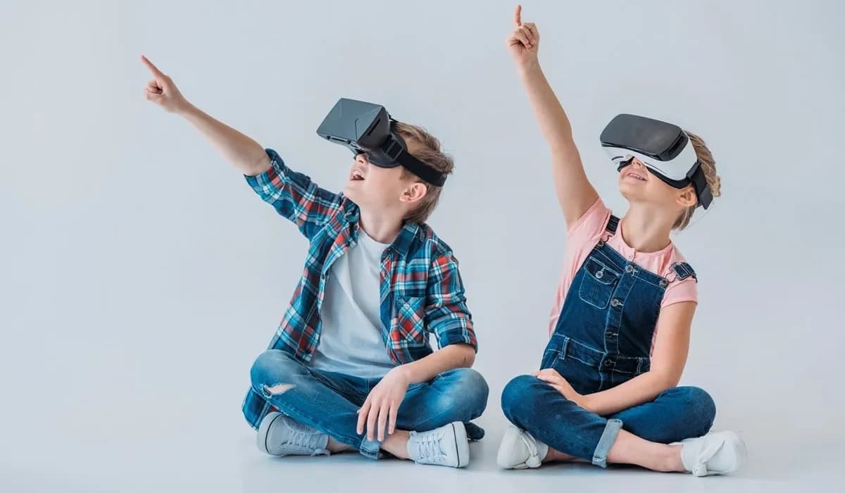 Meta accusé d'avoir censuré des études internes sur les dangers des casques VR pour les enfants.